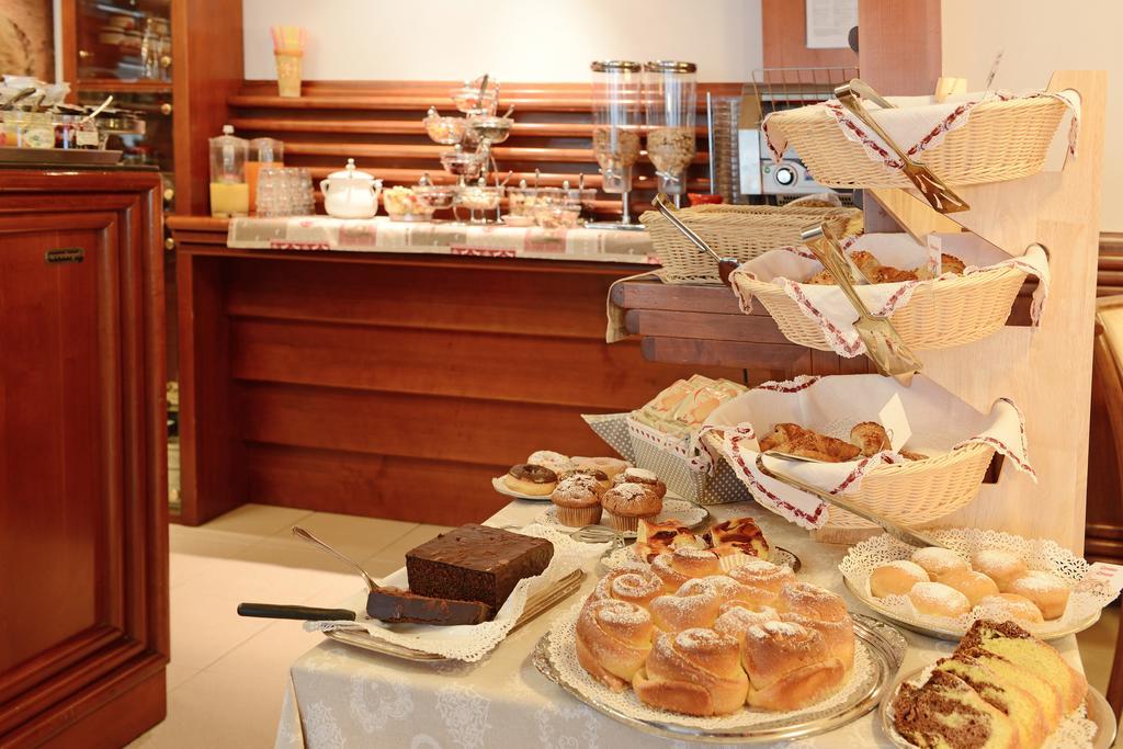 Residence Hotel Fever Ortisei Kültér fotó