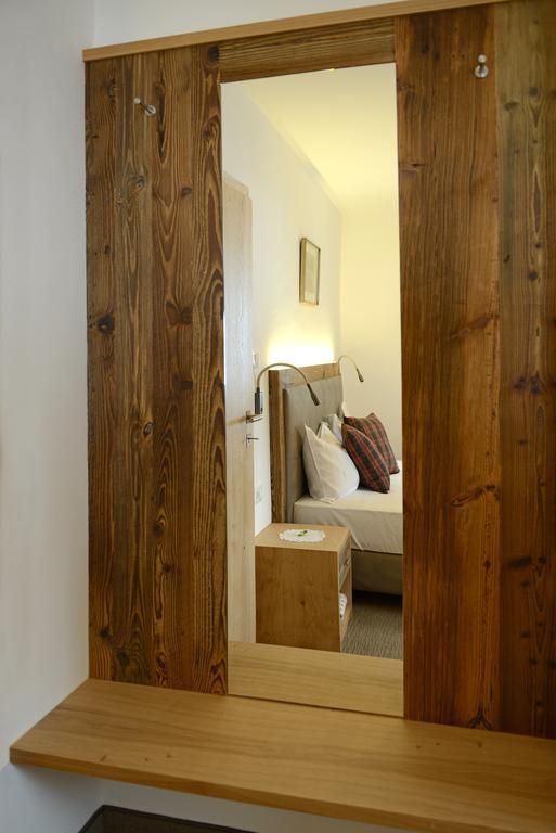 Residence Hotel Fever Ortisei Szoba fotó